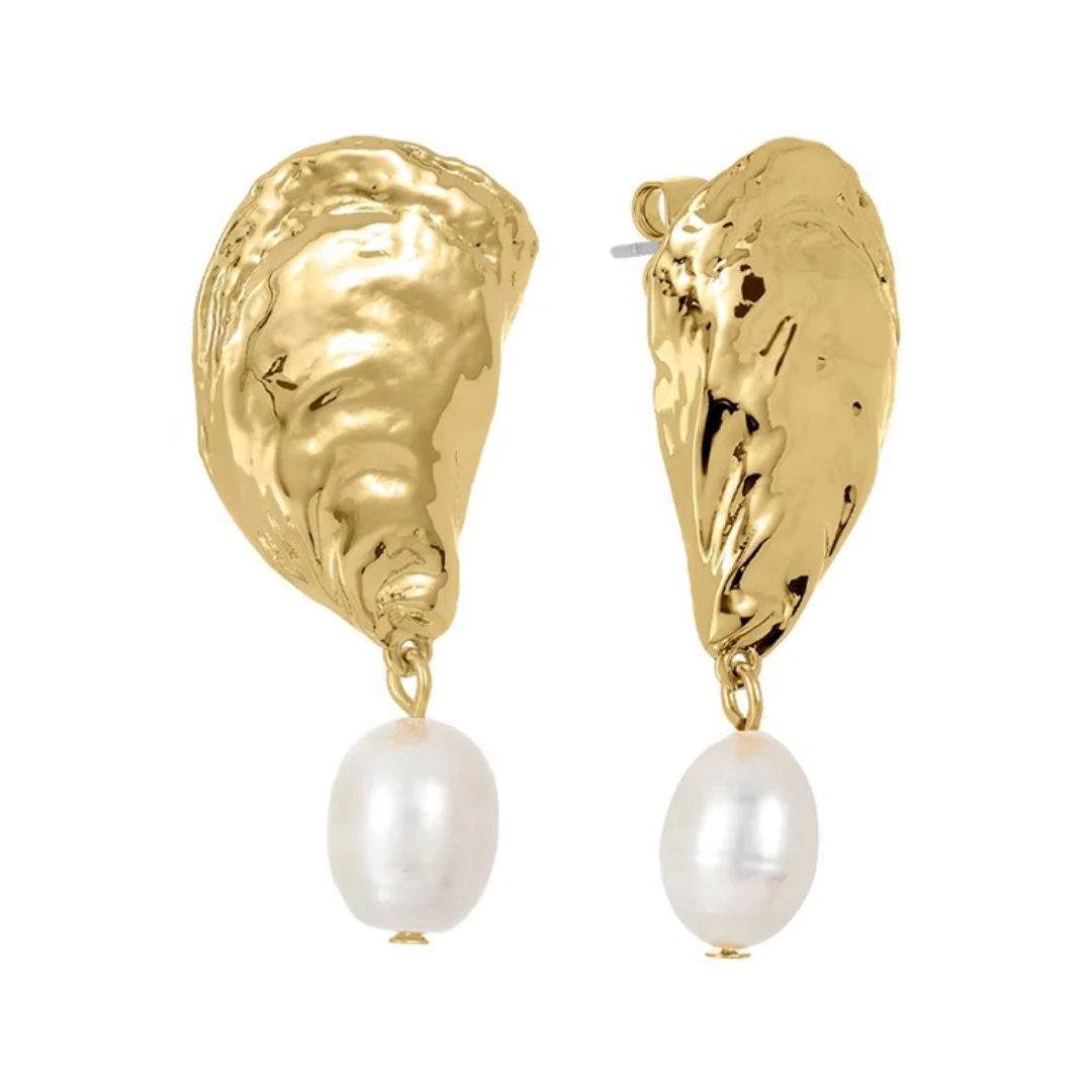 Cove Freshwater Pearl Earrings