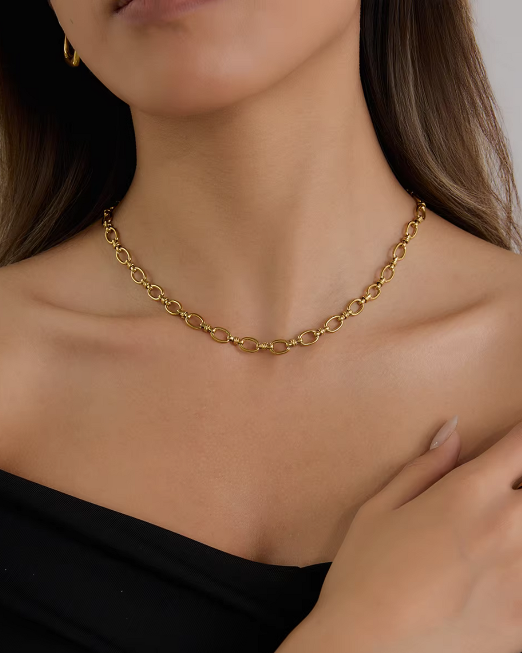 Tether Anchor Chain Necklace