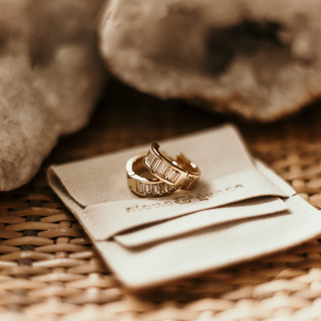 Prism of Light Huggies