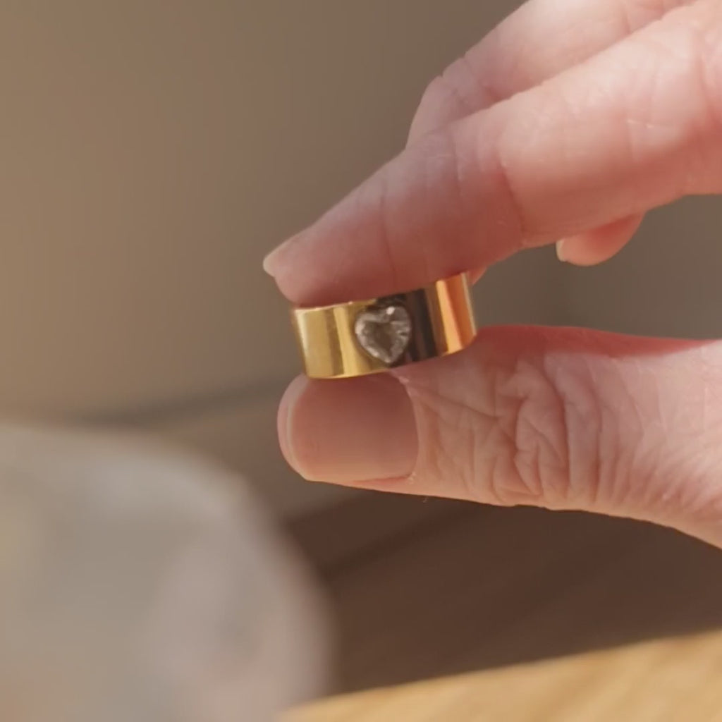 Eternal Heart Ring