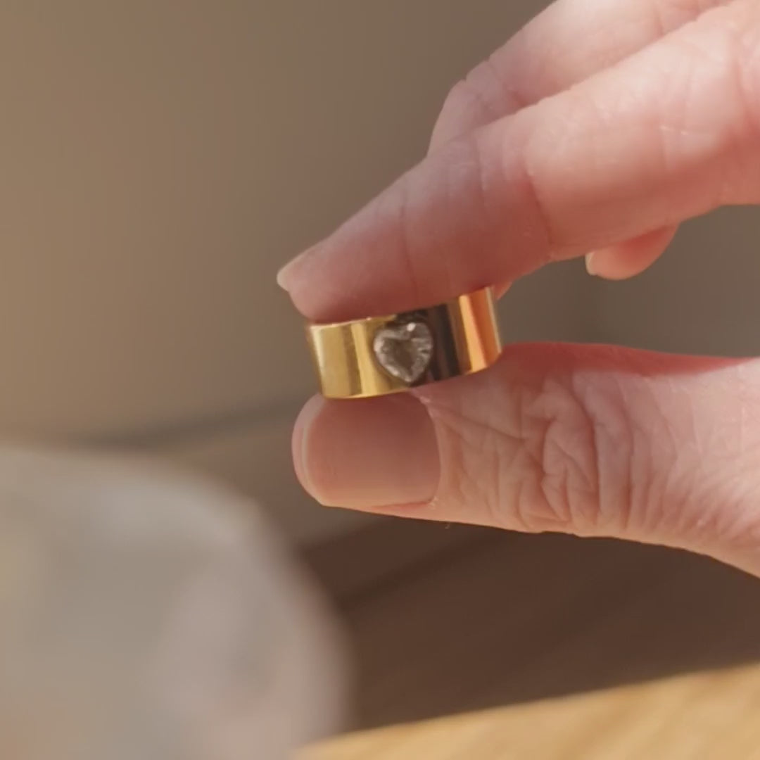 Eternal Heart Ring